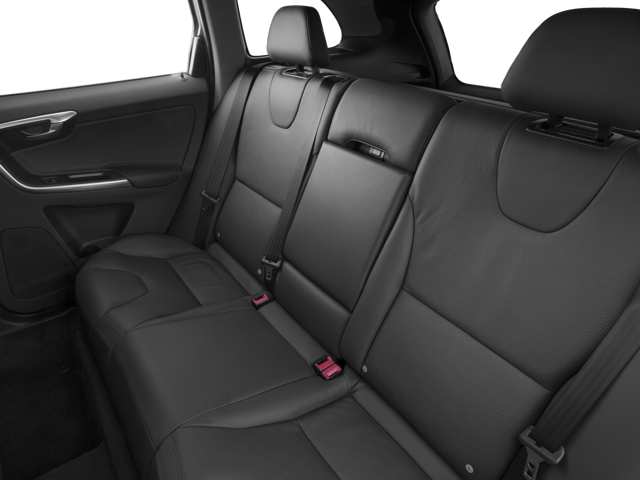 2016 Volvo XC60 T6 Platinum