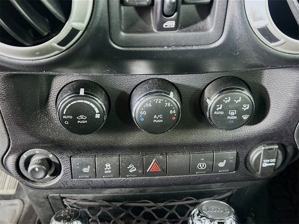 2017 Jeep Wrangler Unlimited Sahara 4x4