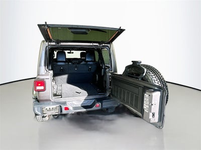 2021 Jeep Wrangler Unlimited Sahara Altitude 4x4