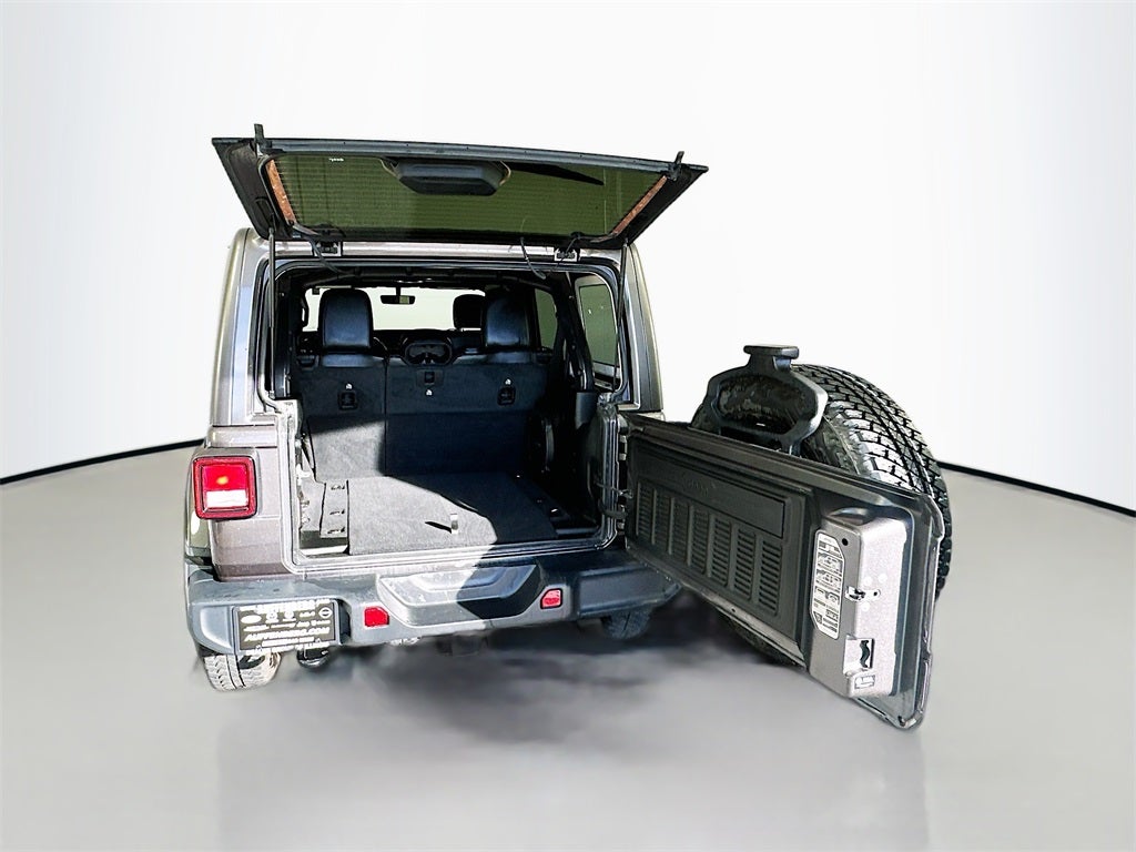 2021 Jeep Wrangler Unlimited Sahara Altitude 4x4