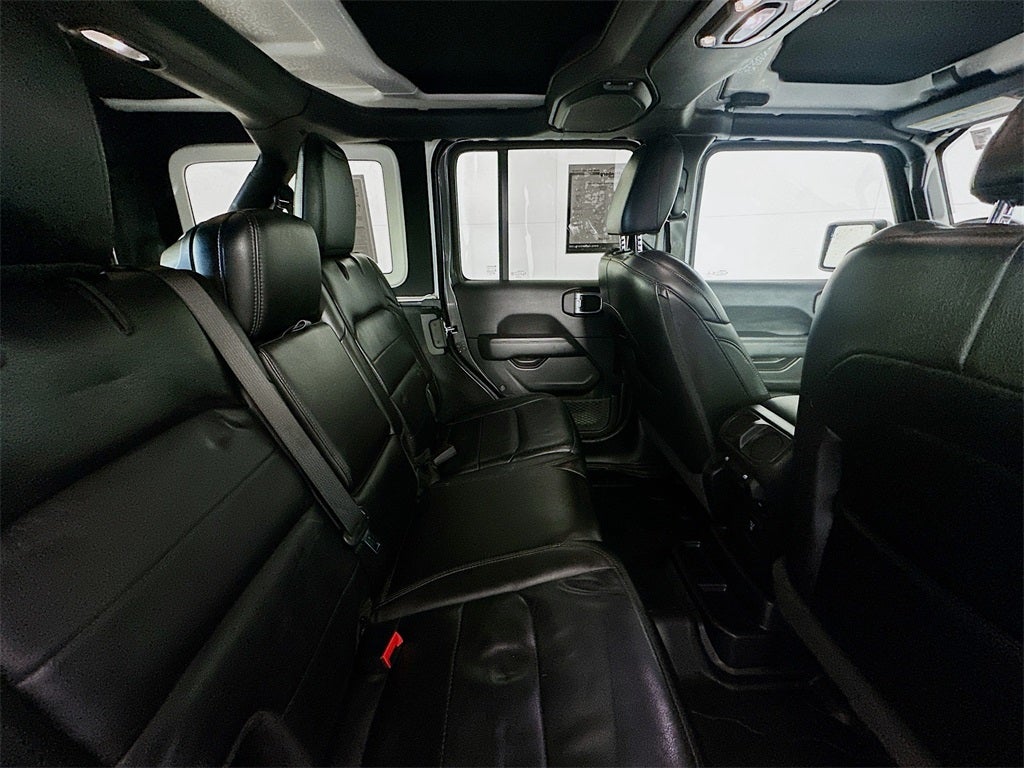 2021 Jeep Wrangler Unlimited Sahara Altitude 4x4