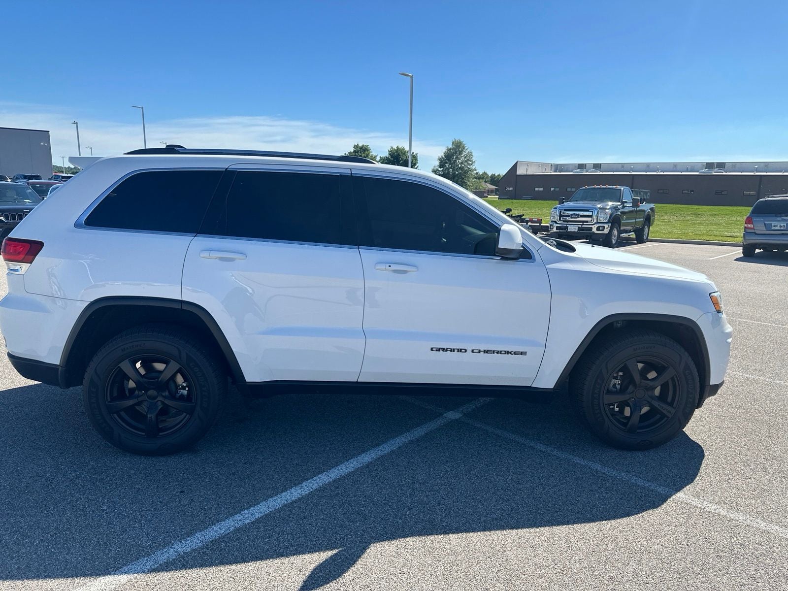 2021 Jeep Grand Cherokee Laredo E 4x4