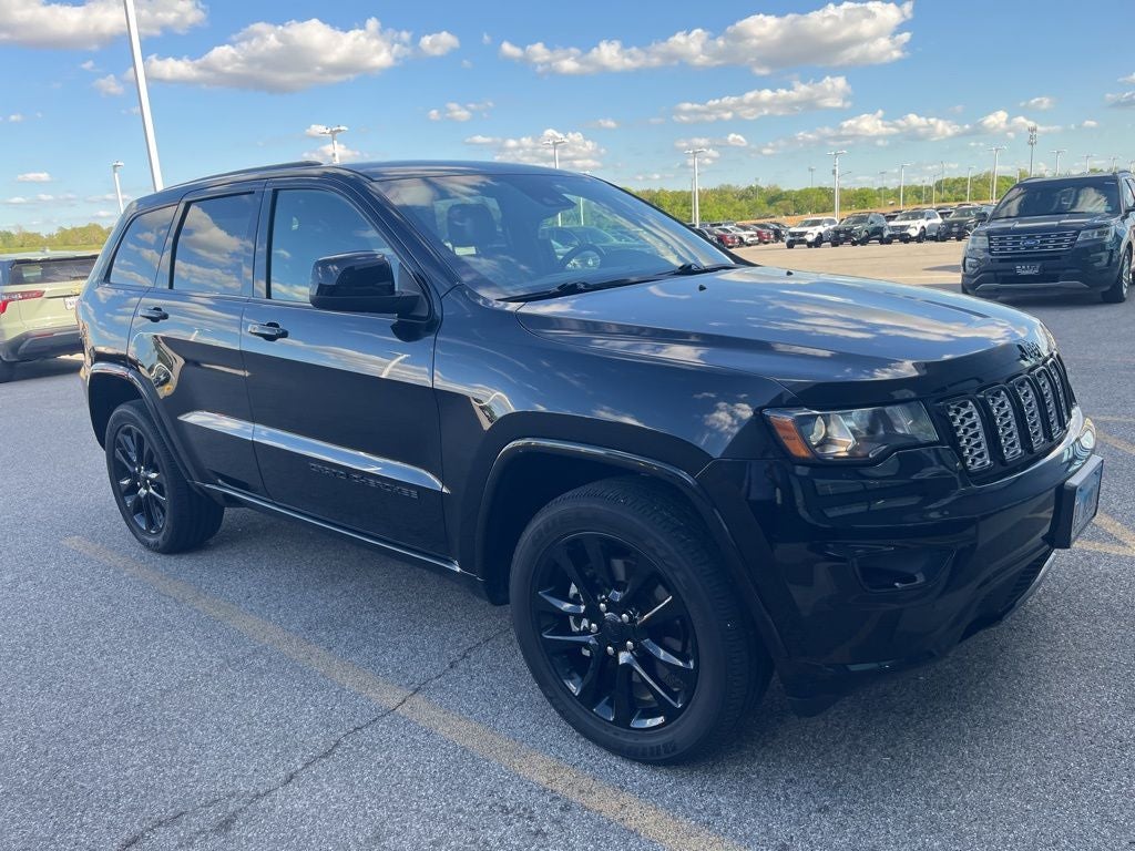2021 Jeep Grand Cherokee Laredo X 4x4