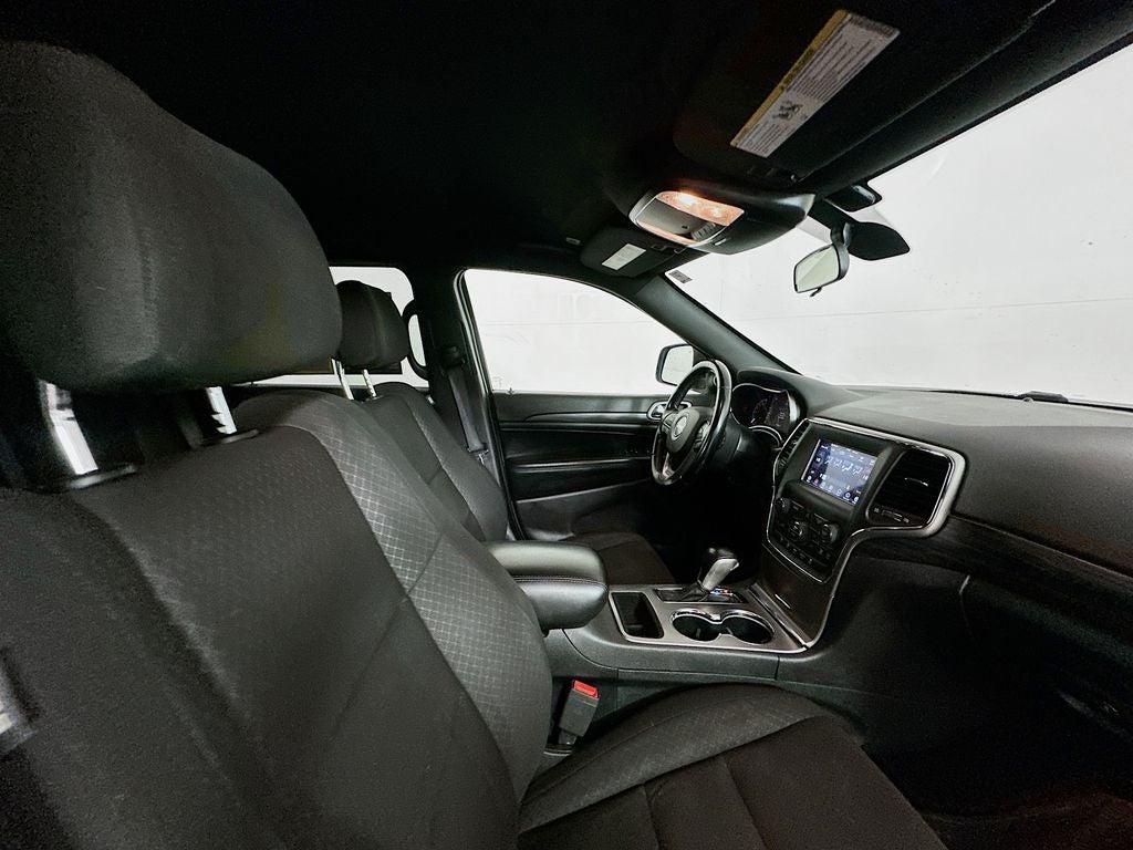 2020 Jeep Grand Cherokee Laredo E 4x4