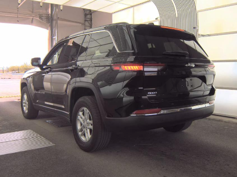 2023 Jeep Grand Cherokee Laredo
