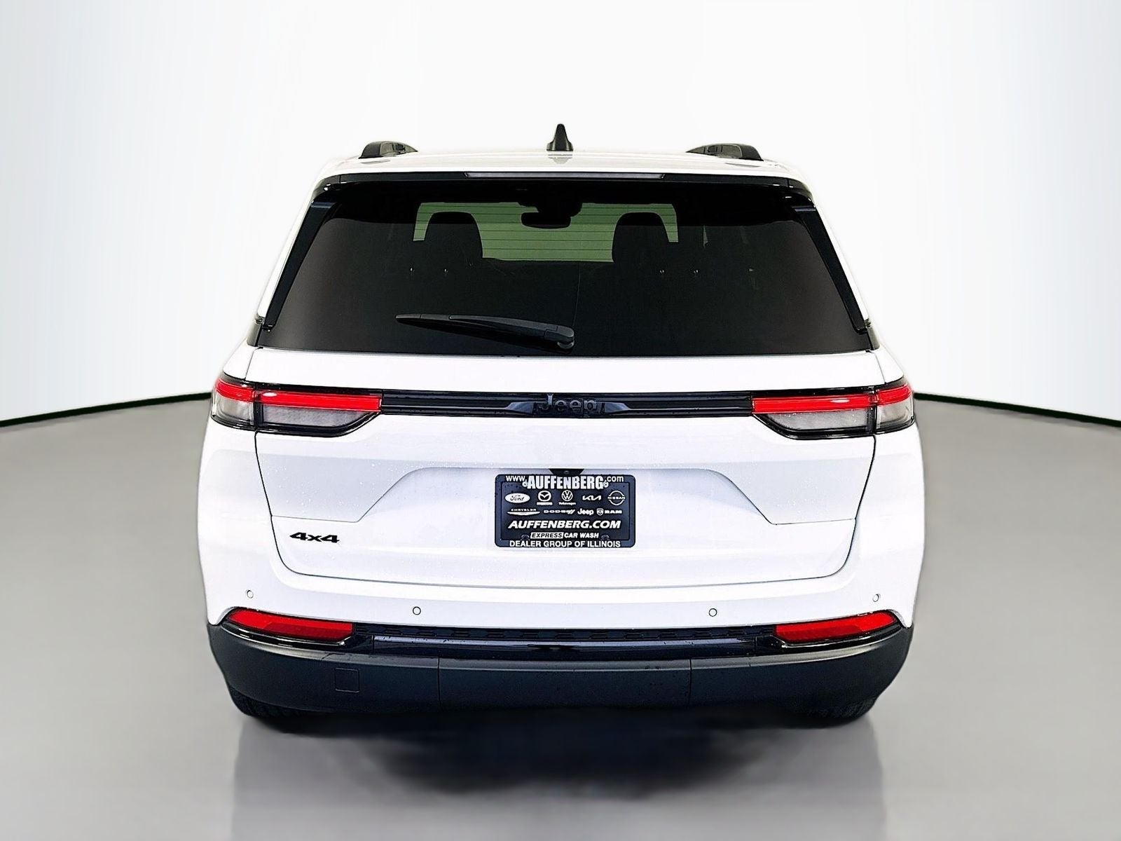 2023 Jeep Grand Cherokee Altitude 4x4