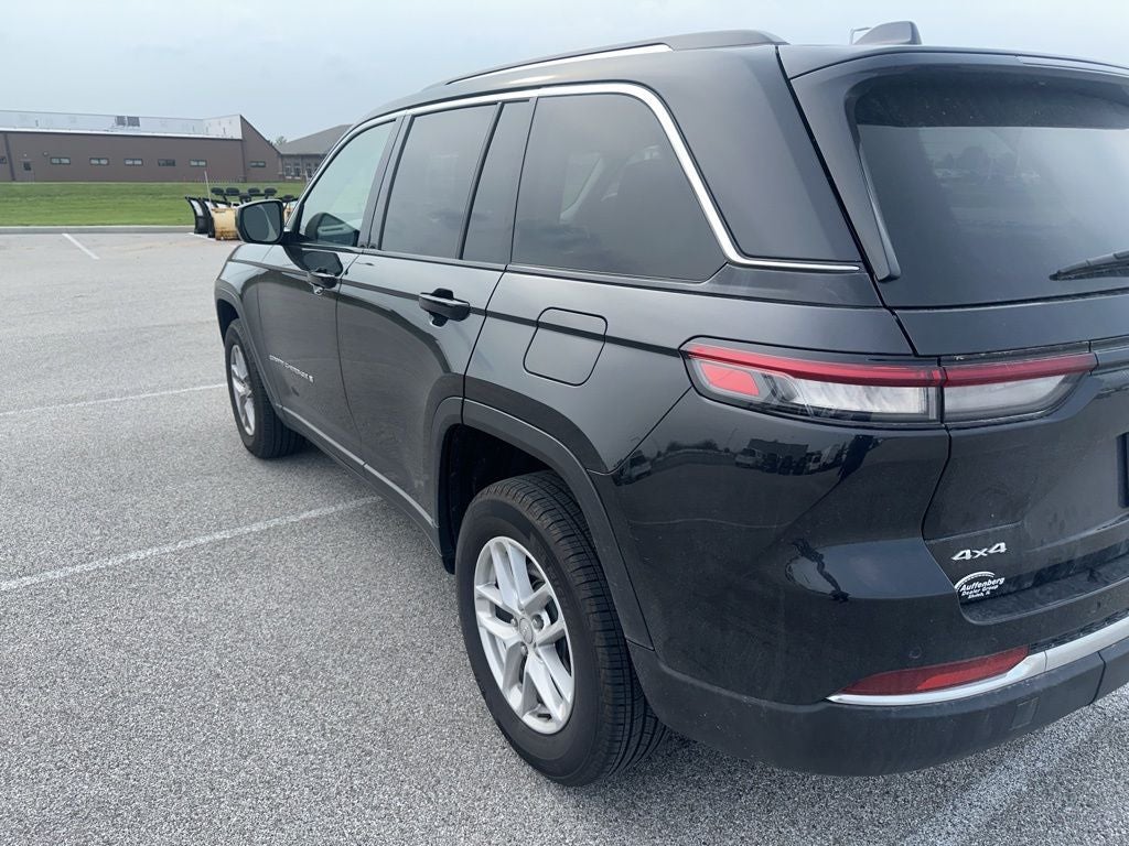 2023 Jeep Grand Cherokee Laredo X