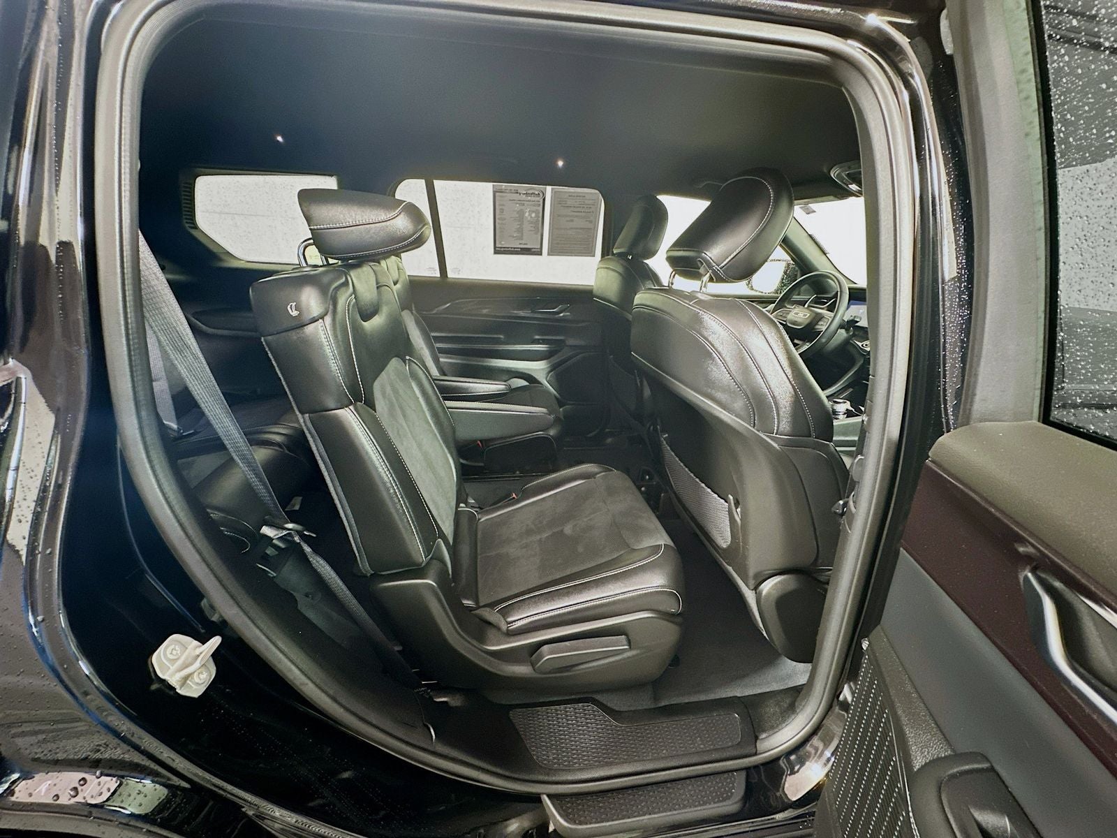 2023 Jeep Grand Cherokee L Altitude 4x4