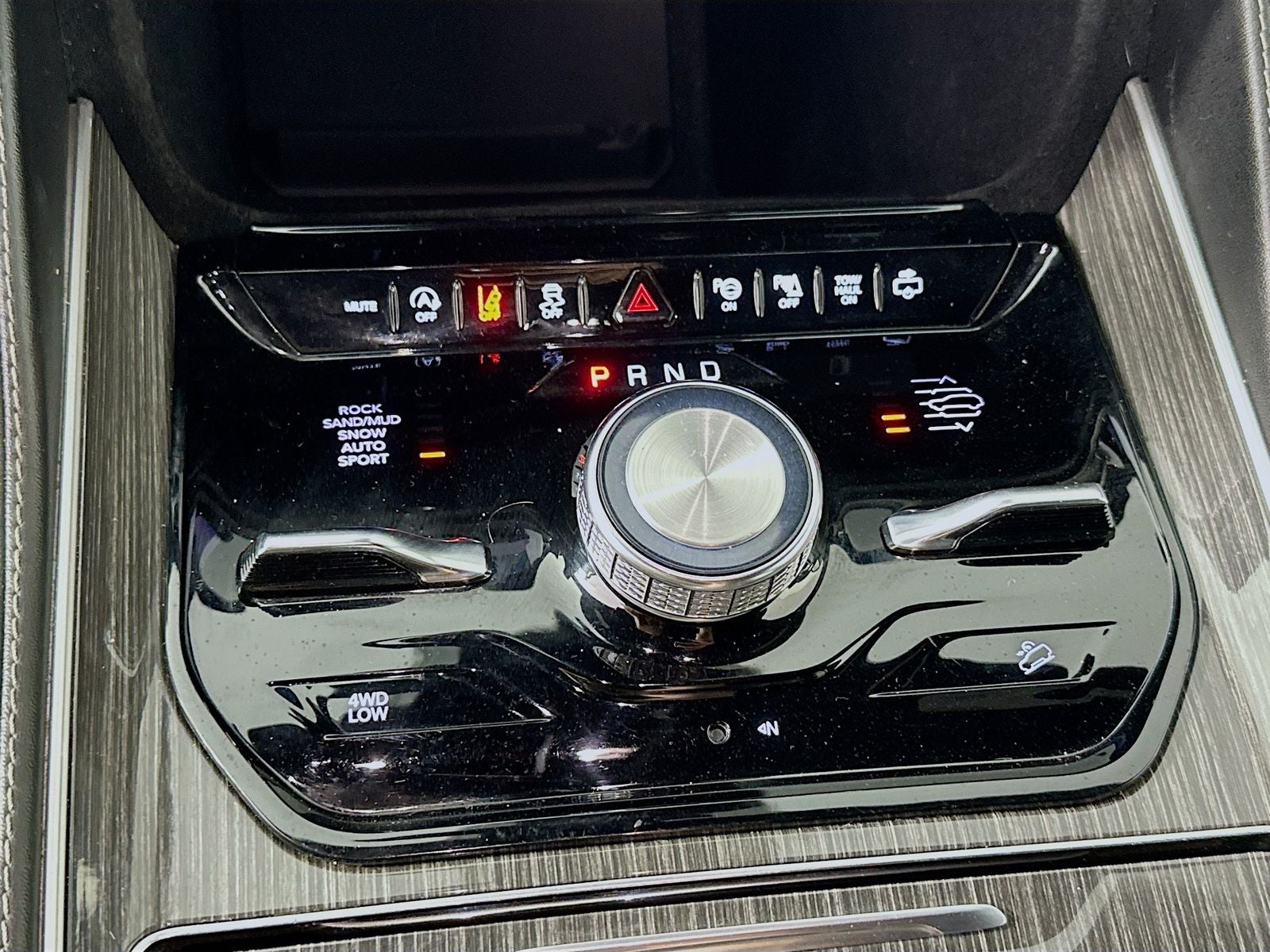 2022 Jeep Wagoneer Series III 4x4