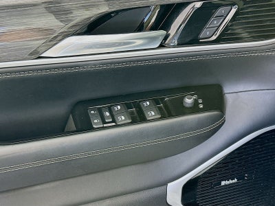 2022 Jeep Wagoneer Series III 4x4