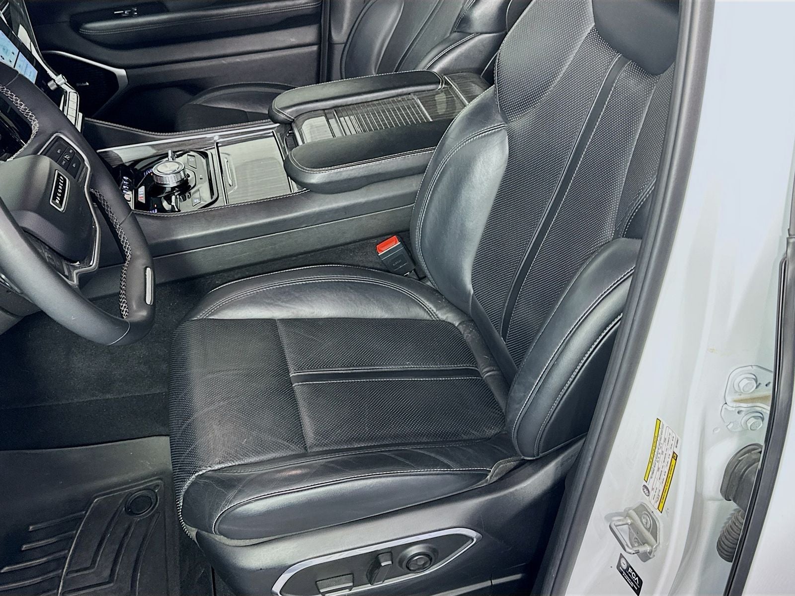2022 Jeep Wagoneer Series III 4x4