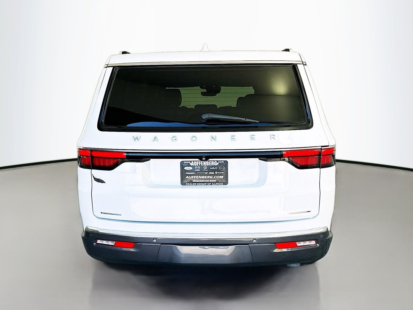 2022 Jeep Wagoneer Series III 4x4