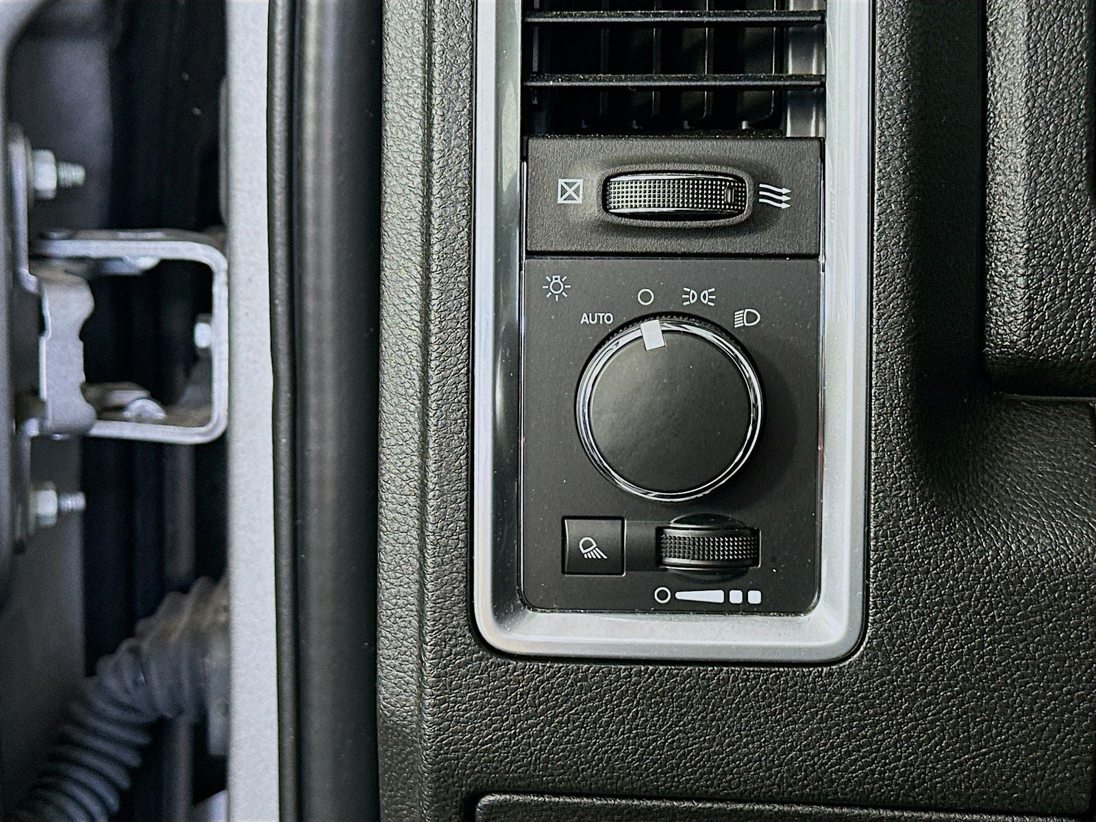 2024 RAM 1500 Classic SLT Quad Cab 4x4 6'4' Box