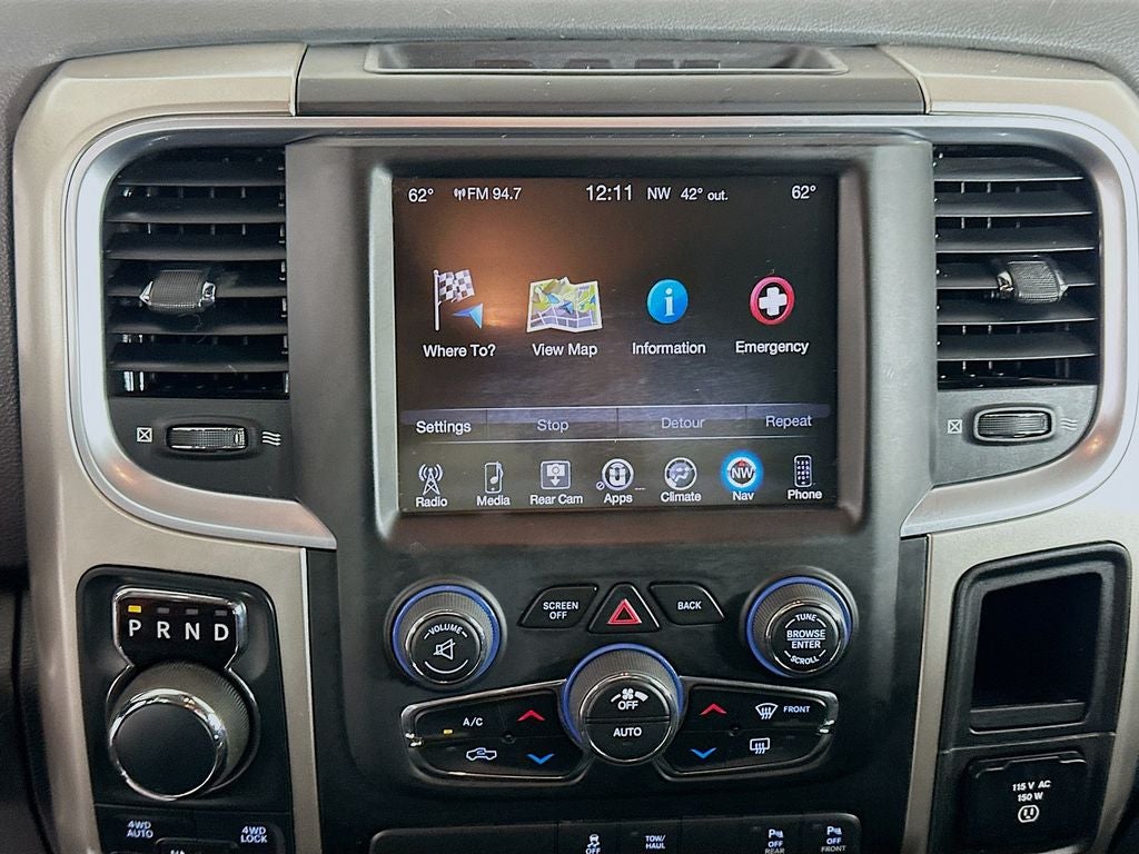 2017 RAM 1500 Big Horn Quad Cab 4x4 6'4' Box