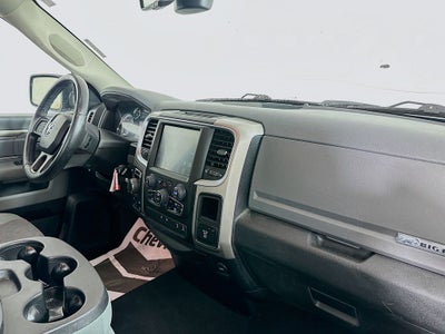 2017 RAM 1500 Big Horn Quad Cab 4x4 6'4' Box