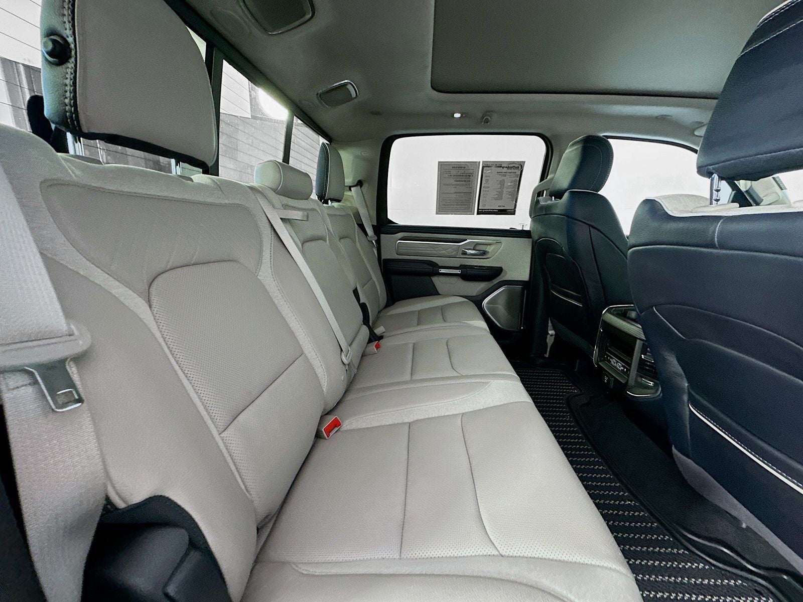 2024 RAM 1500 Limited Crew Cab 4x4 5'7' Box