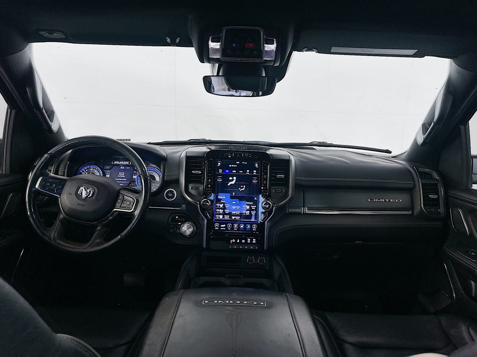 2020 RAM 1500 Limited Crew Cab 4x4 5'7' Box