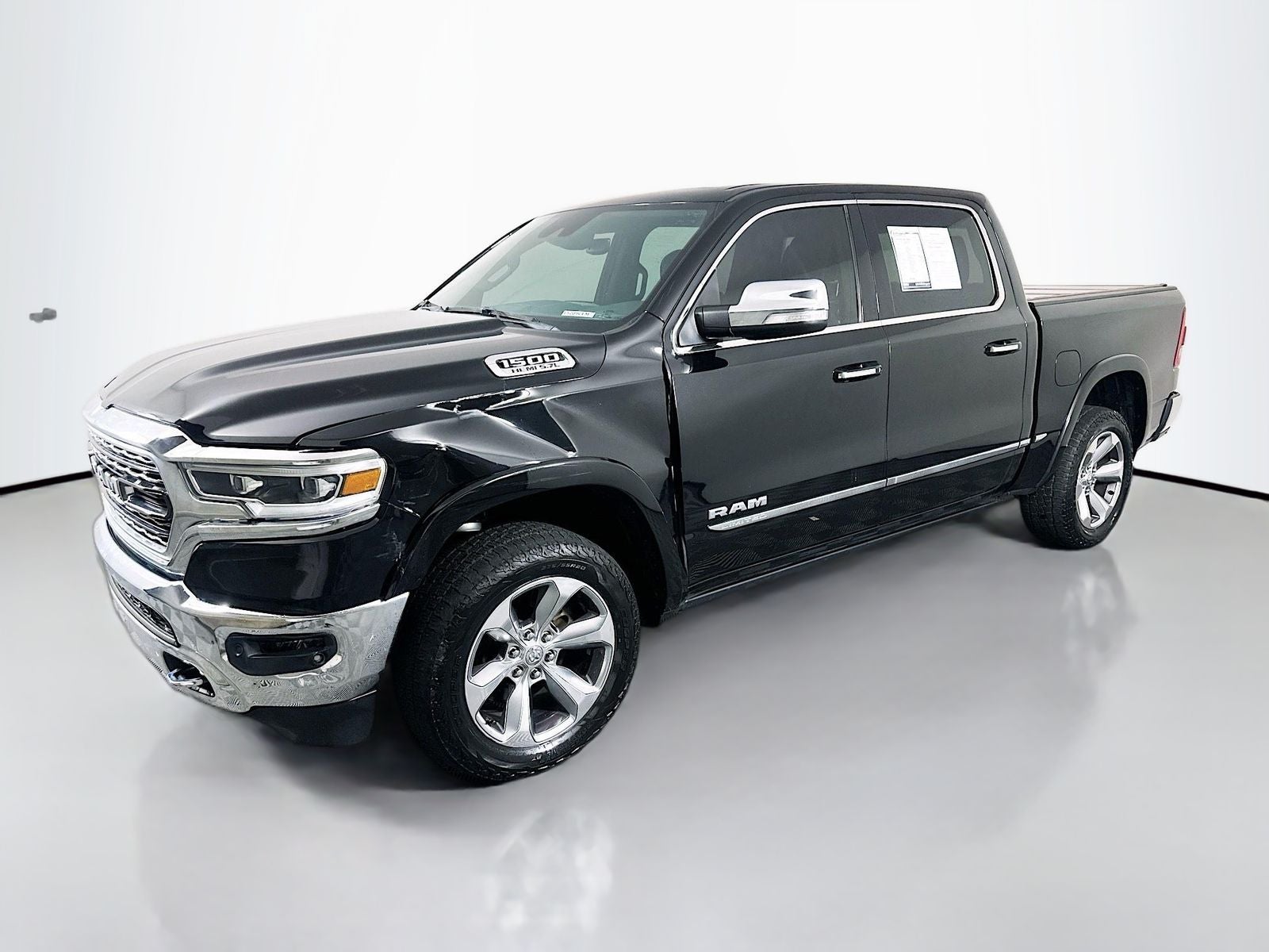 2020 RAM 1500 Limited Crew Cab 4x4 5'7' Box