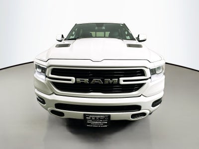 2020 RAM 1500 Laramie Crew Cab 4x4 5'7' Box