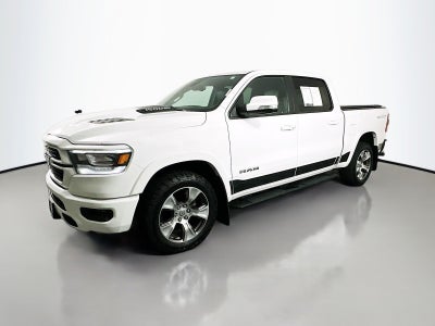 2020 RAM 1500 Laramie Crew Cab 4x4 5'7' Box