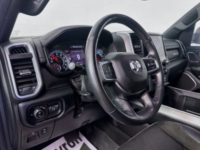 2020 RAM 1500 Laramie Crew Cab 4x4 5'7' Box