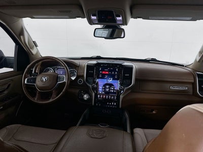 2020 RAM 1500 Laramie Crew Cab 4x4 5'7' Box