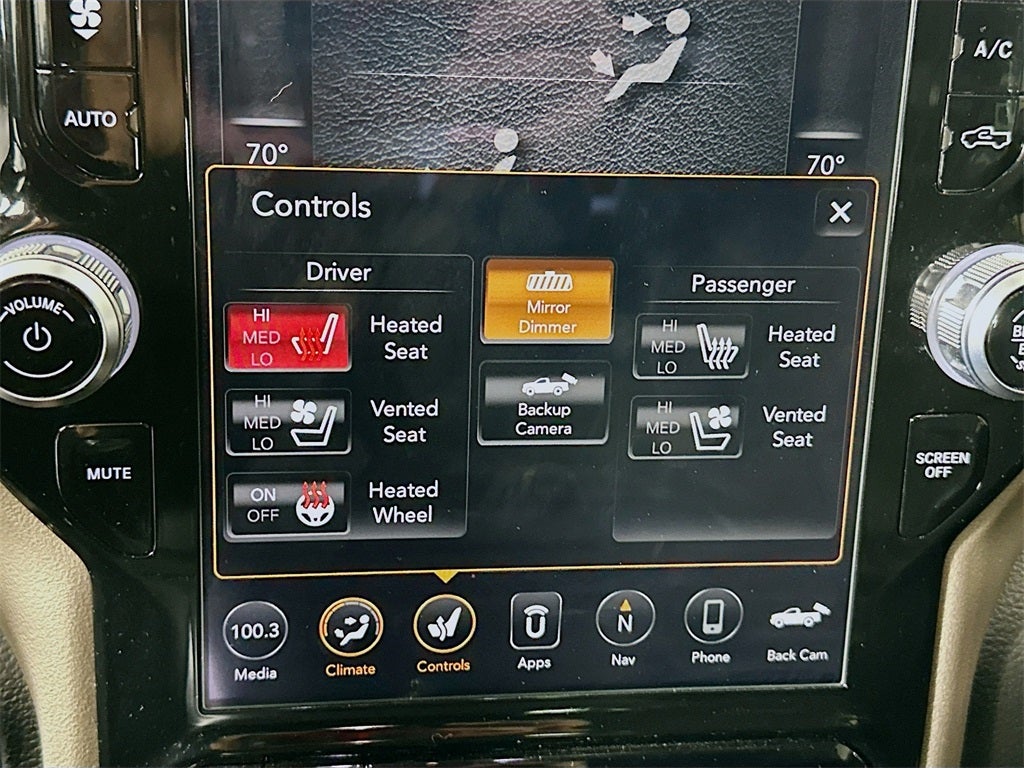 2019 RAM 1500 Laramie Crew Cab 4x4 5'7' Box