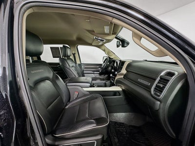 2019 RAM 1500 Laramie Crew Cab 4x4 5'7' Box