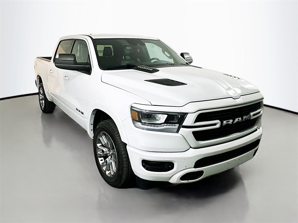 2021 RAM 1500 Laramie Crew Cab 4x4 5'7' Box
