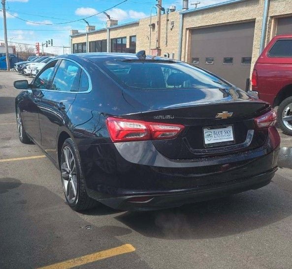2022 Chevrolet Malibu FWD LT