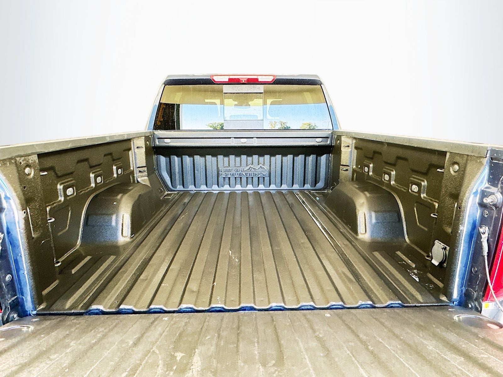 2022 Chevrolet Silverado 1500 4WD Crew Cab Short Bed High Country