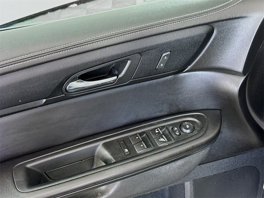 2015 GMC Acadia SLE-2