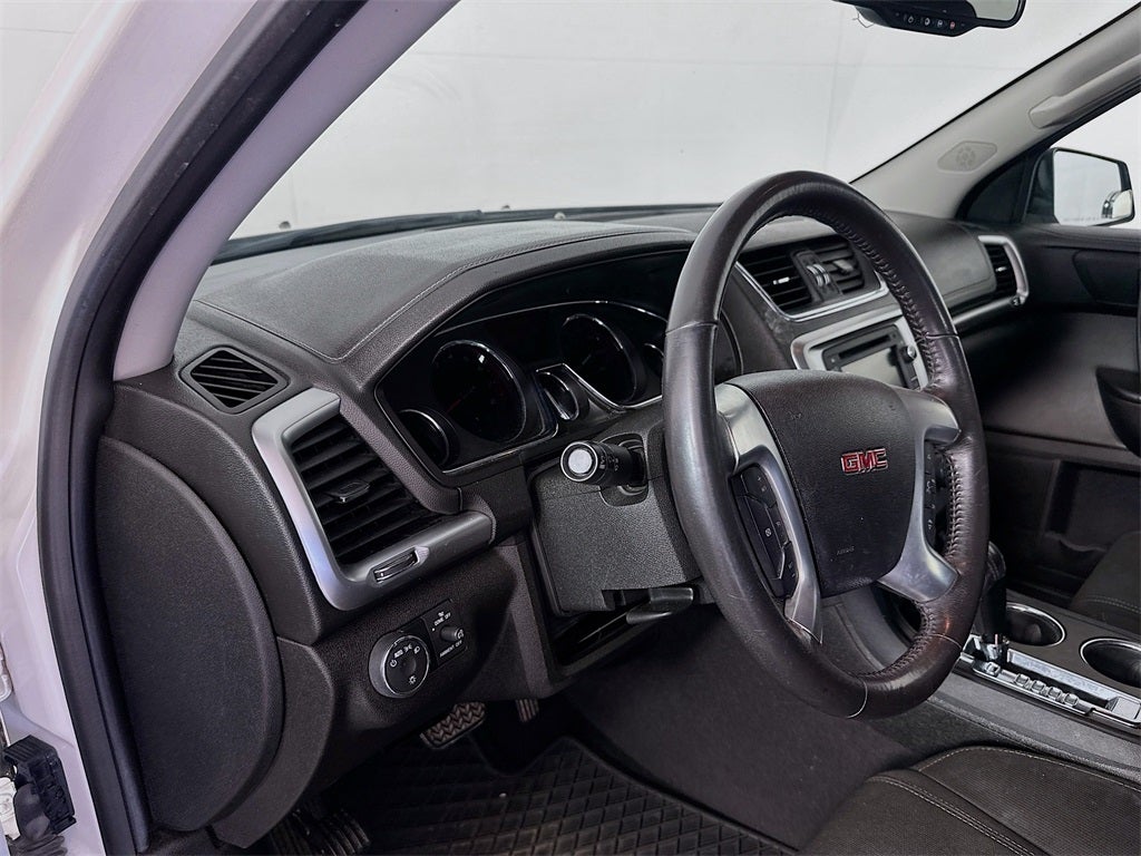 2015 GMC Acadia SLE-2