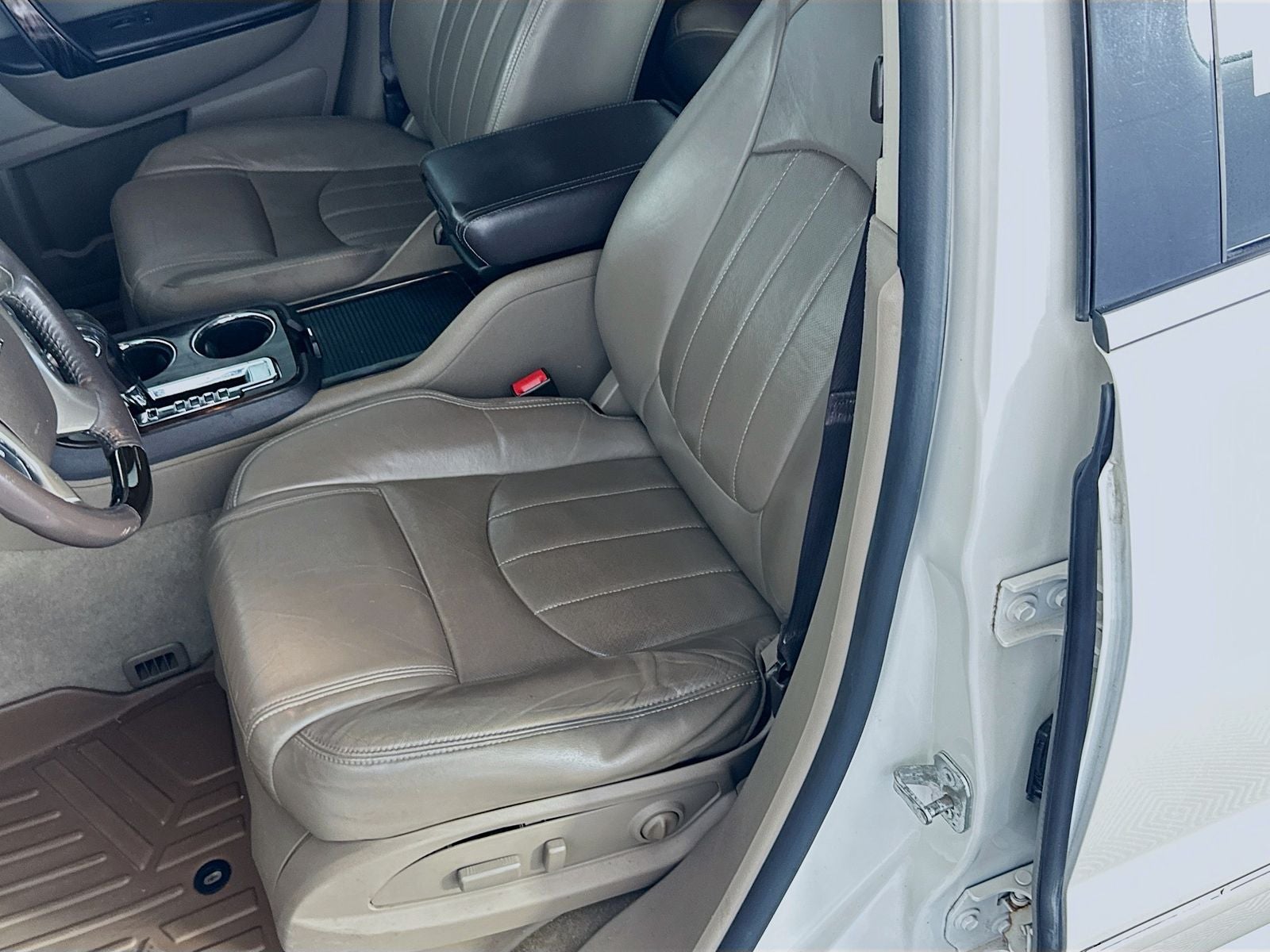 2014 GMC Acadia Denali