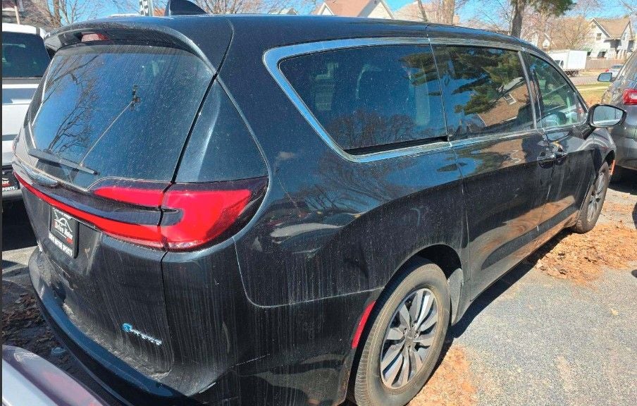 2022 Chrysler Pacifica Hybrid Touring L