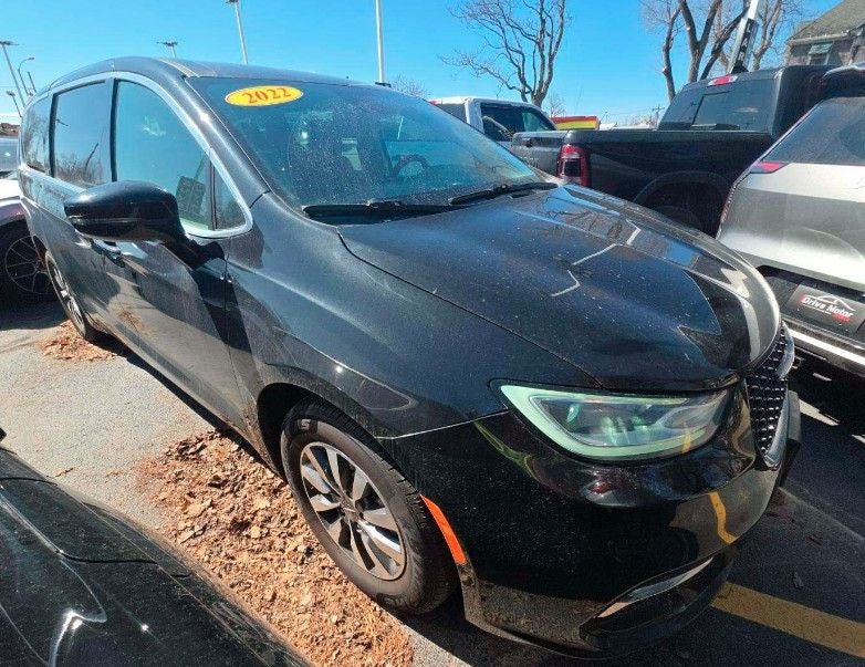 2022 Chrysler Pacifica Hybrid Touring L