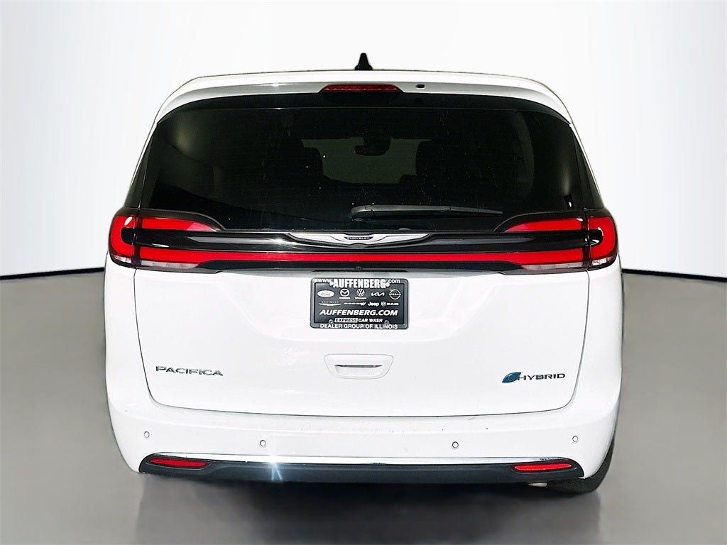 2024 Chrysler Pacifica Hybrid Select