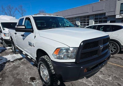 2017 RAM 2500 Tradesman Crew Cab 4x4 6'4' Box