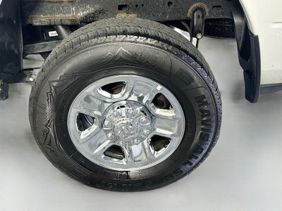 2022 RAM 2500 Big Horn Crew Cab 4x4 6'4' Box