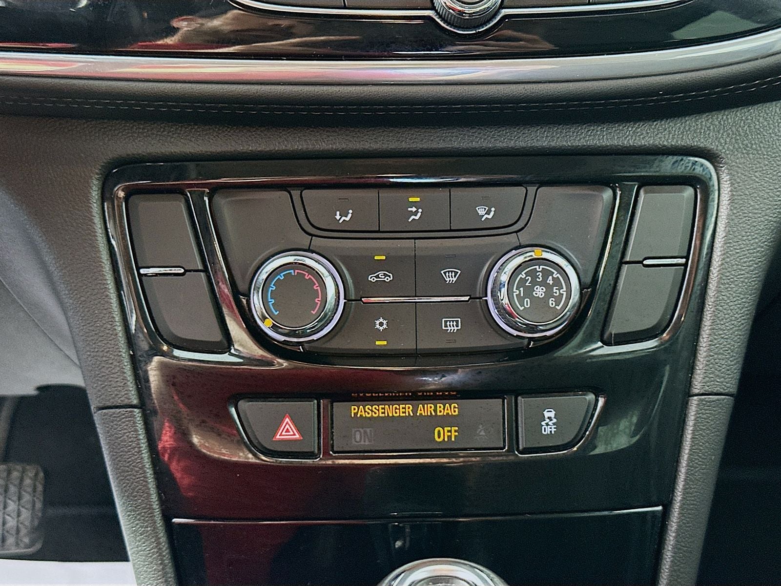 2019 Buick Encore AWD Preferred