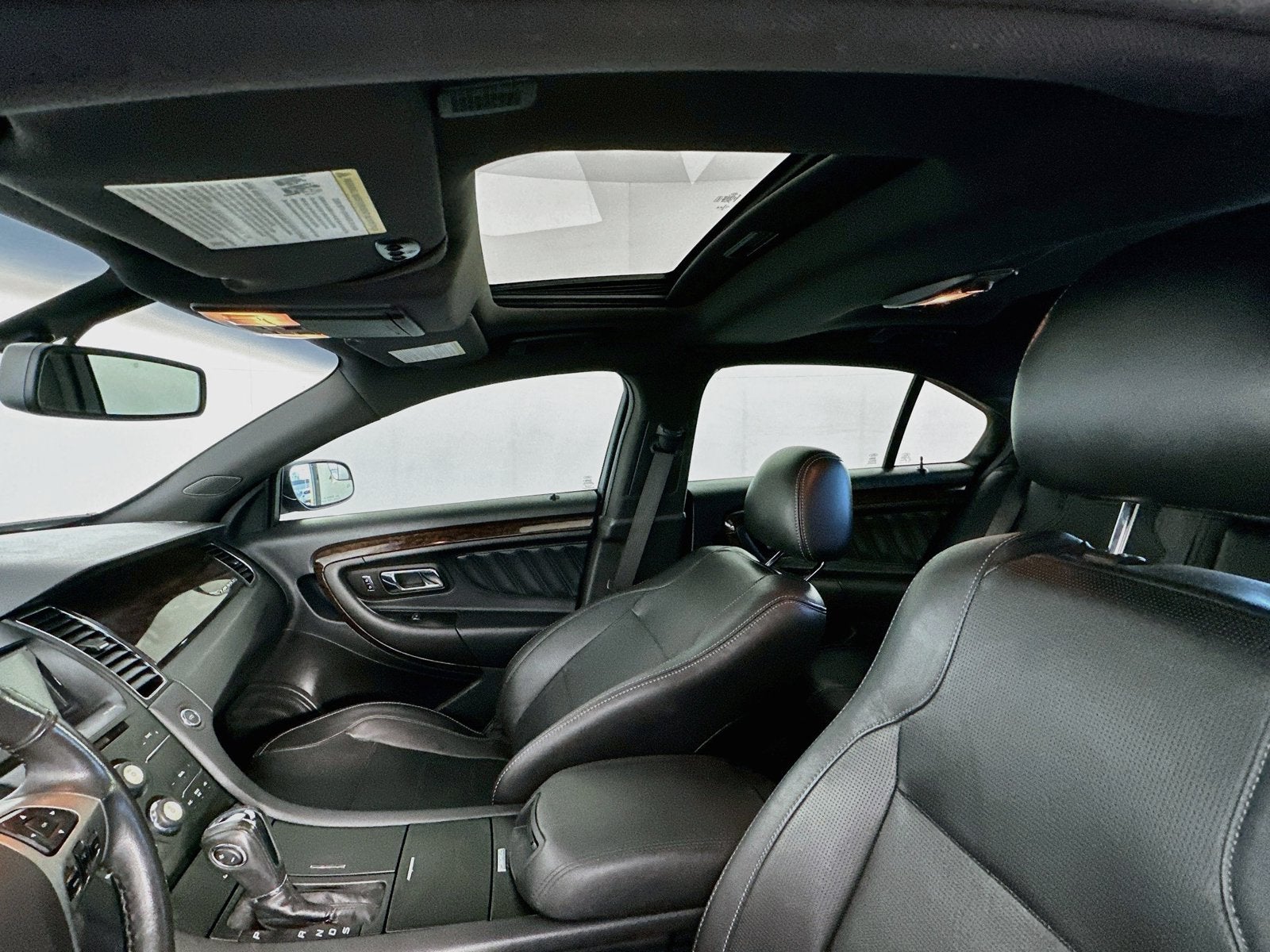 2015 Ford Taurus Limited