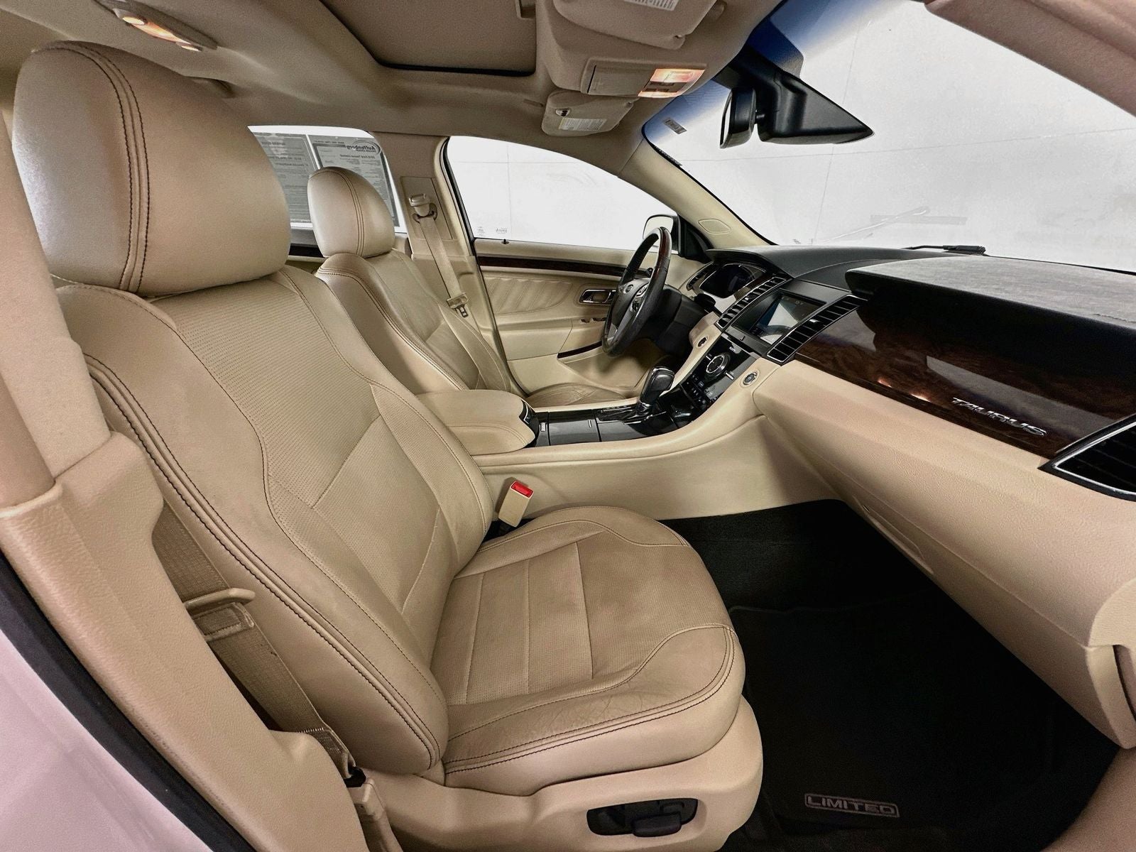 2016 Ford Taurus Limited