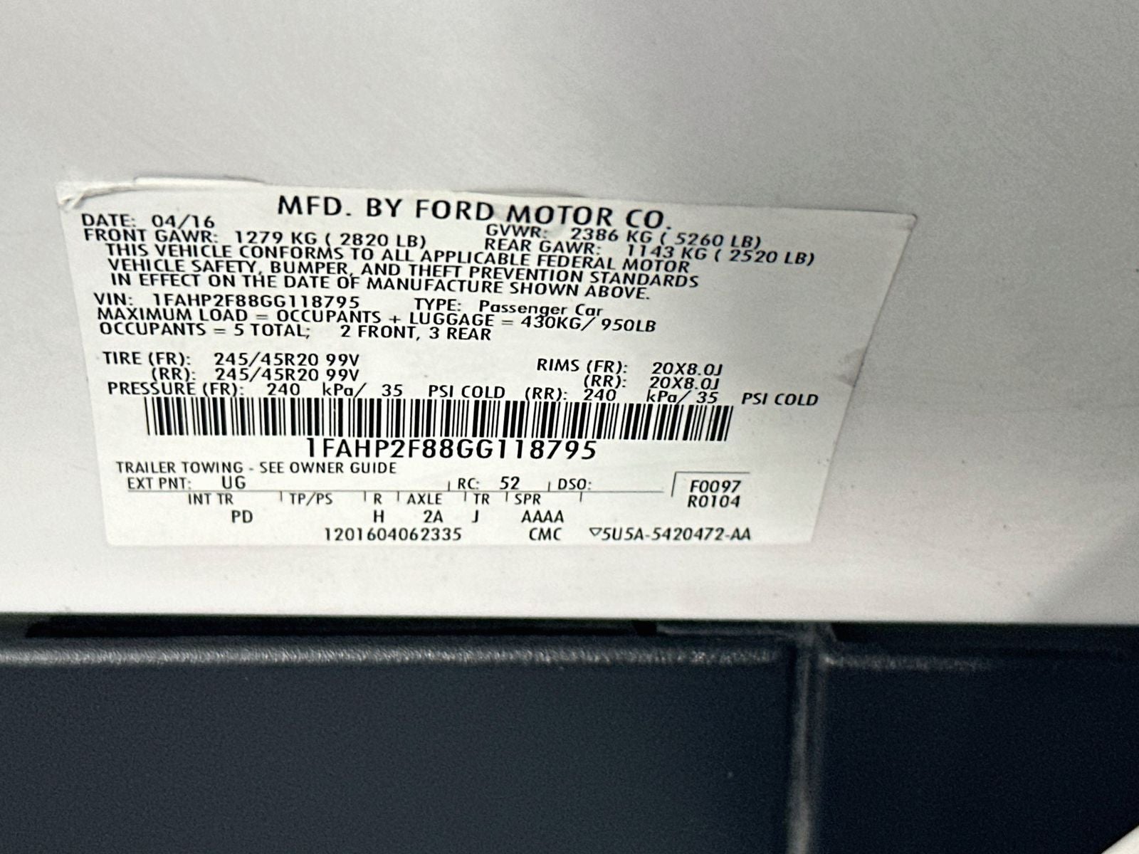 2016 Ford Taurus Limited