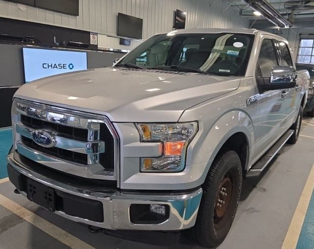 2015 Ford F-150 Base
