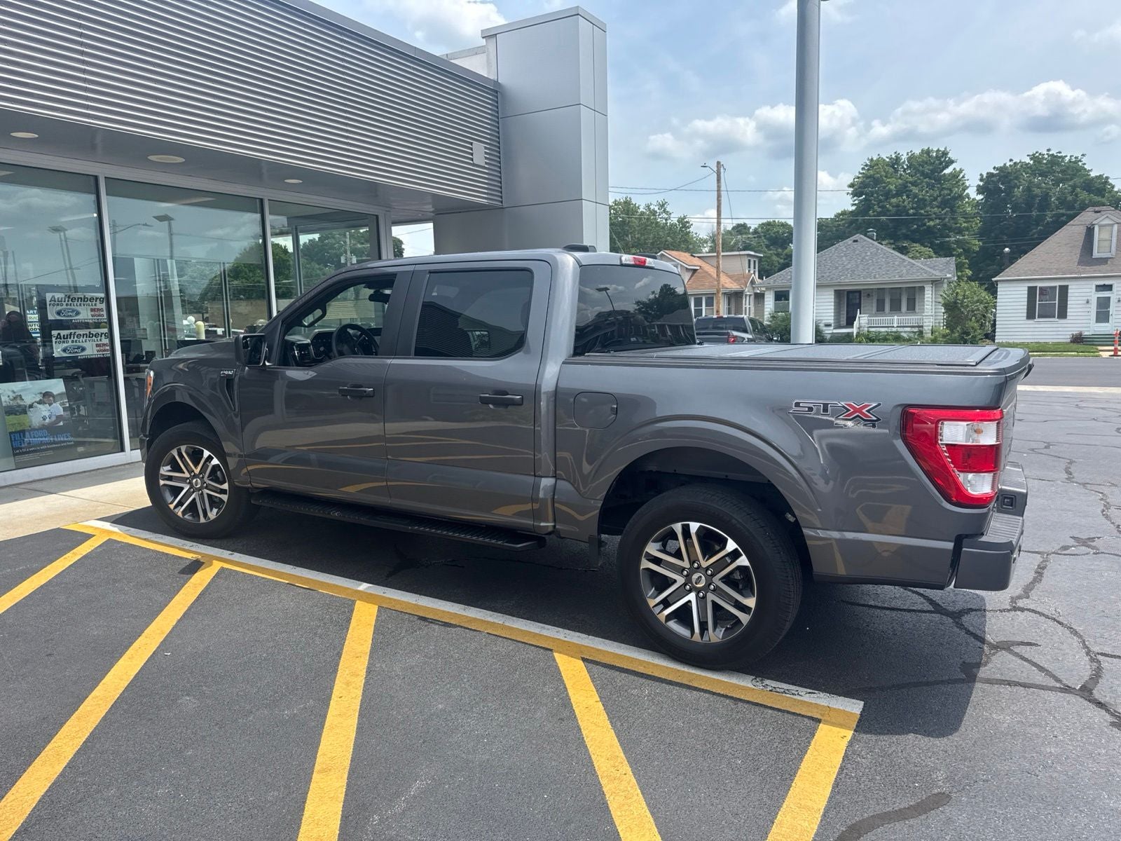 2022 Ford F-150 XL