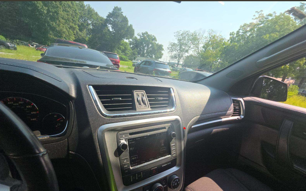 2016 GMC Acadia SLE-1