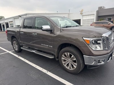 2019 Nissan Titan SL