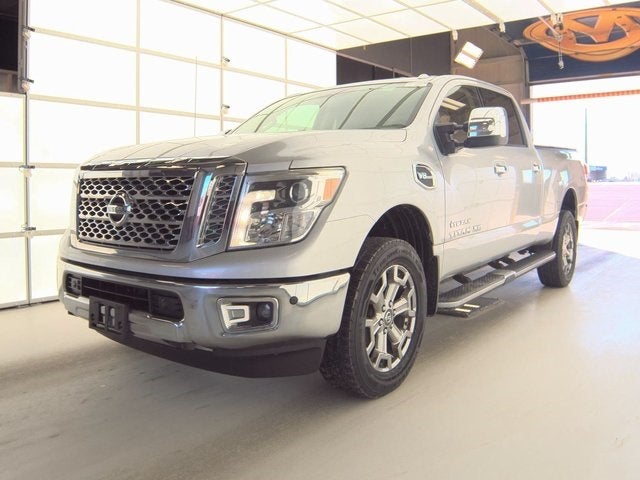 2017 Nissan Titan XD SL