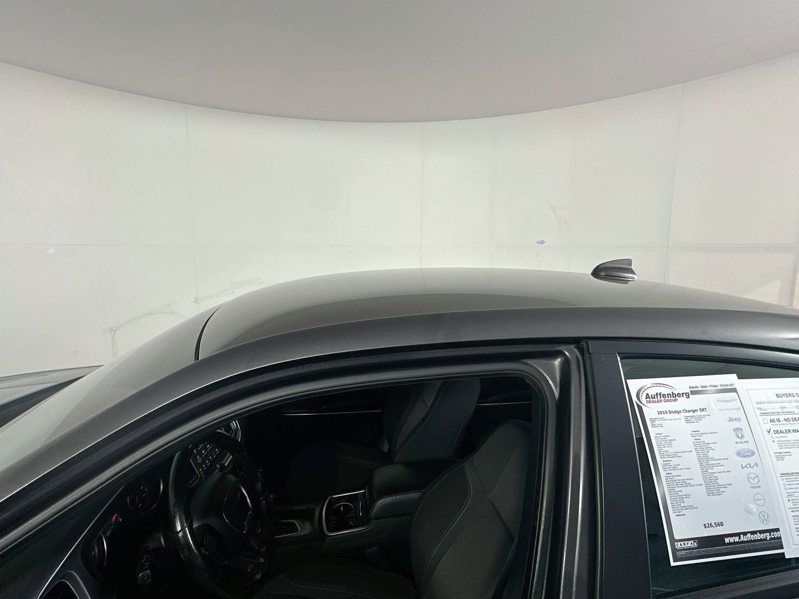 2019 Dodge Charger SXT