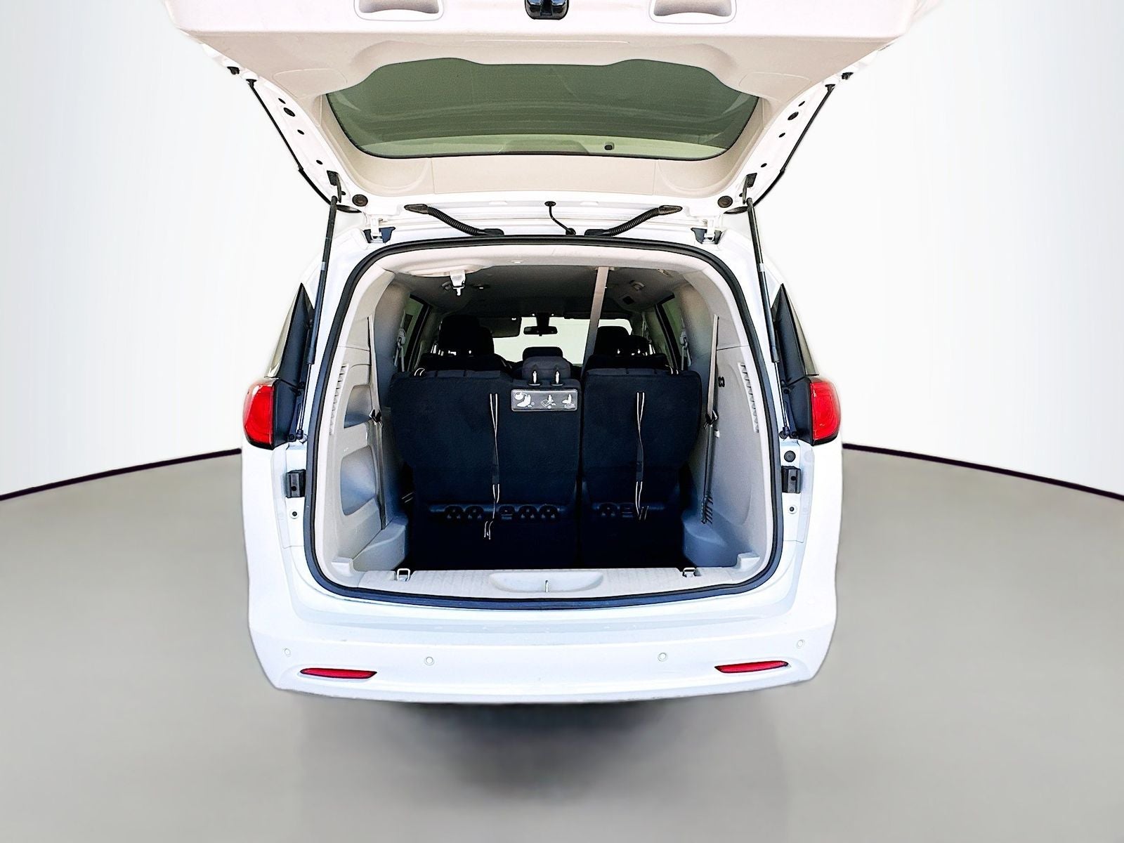 2018 Chrysler Pacifica LX